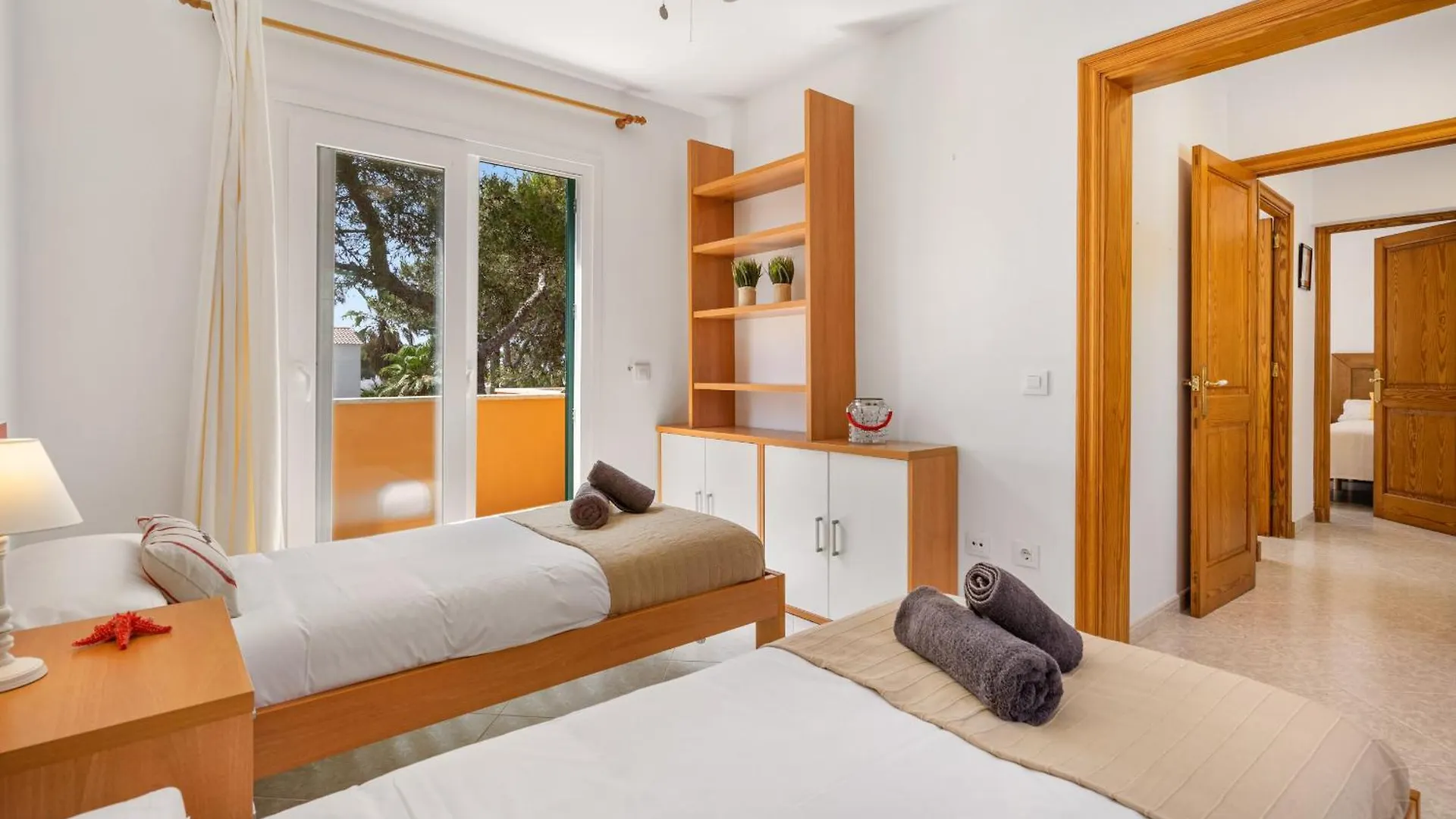 Villa Cristina Cala Blanca Spanyolország